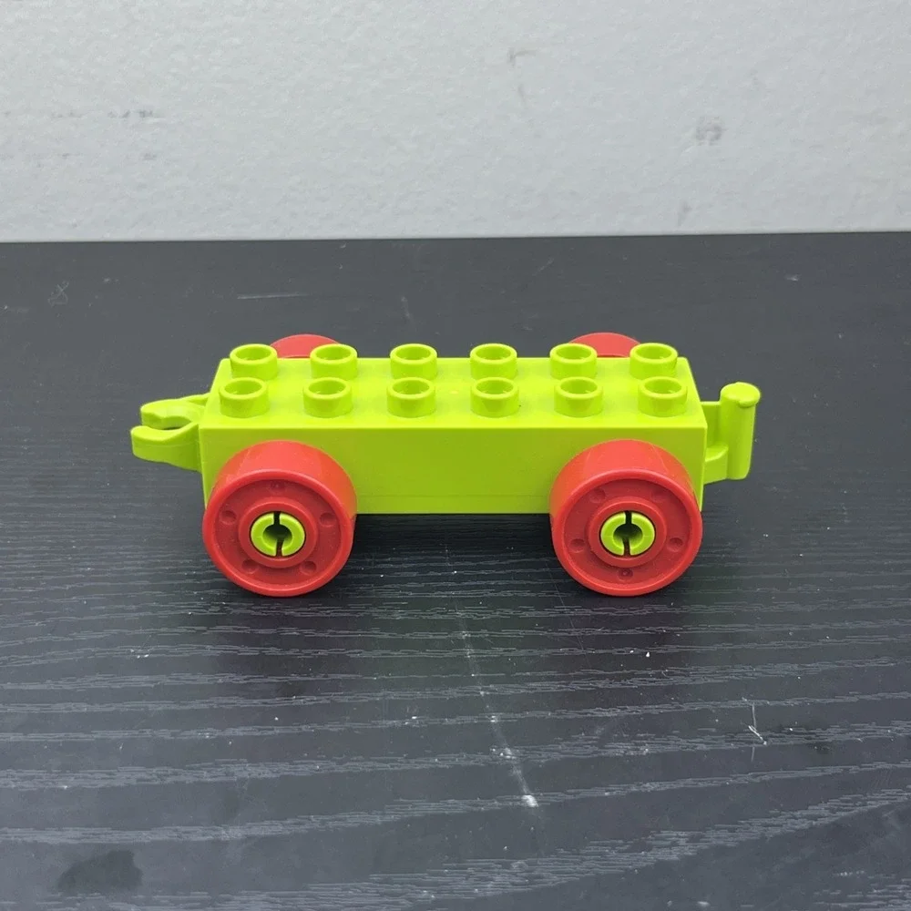 LEGO DUPLO Light Green Vehicle Base Red Wheels Replacement Car Chassis Block